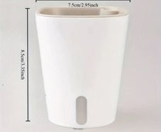 Self watering plant pots