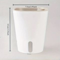 Self watering plant pots
