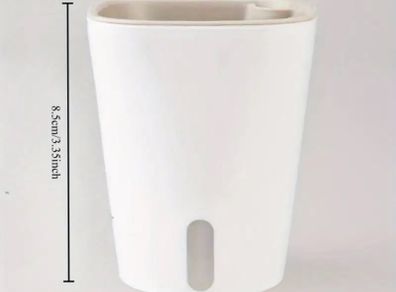 Self watering plant pots