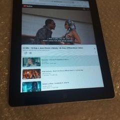 Apple iPad - Silver