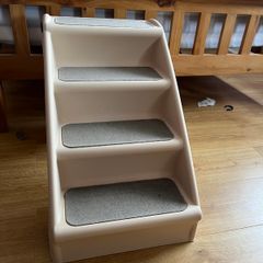 Pet stairs