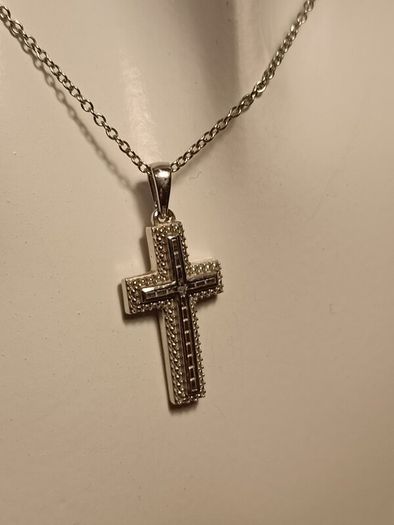 Sterling Silver Solid Cross and Chain