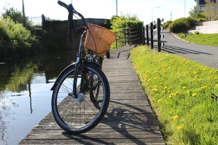 Ladies bike Lapierre 400 City Bike 7 Speed +Wicker Basket & Lock included