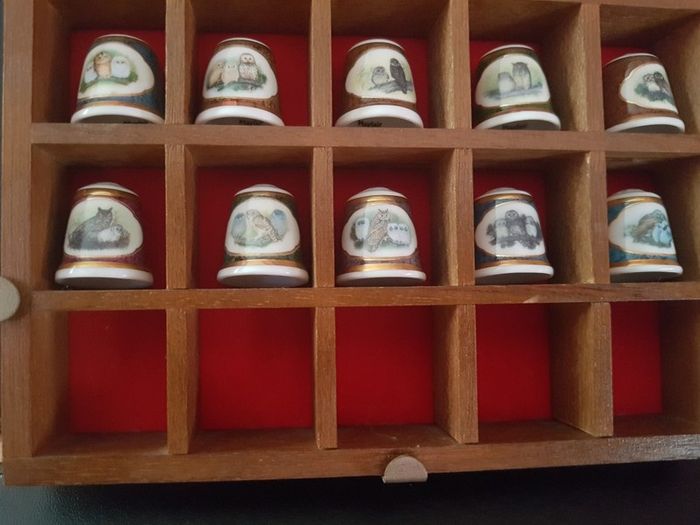 Collection of Owl Thimbles Mayfair Edition wt Stand