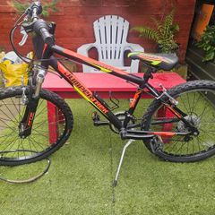 Jumper Trek bike