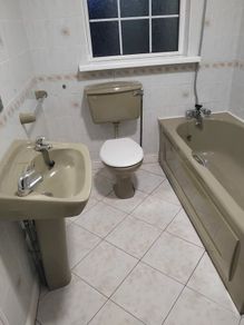 Armitage Shanks Vintage bathroom suite