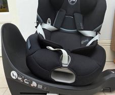 Cybex Sirona S i-size car seat newborn to 4 years