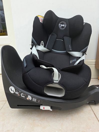 Cybex Sirona S i-size car seat newborn to 4 years