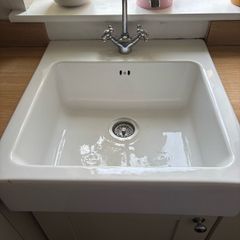 Belfast style sink and tap