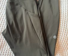 Lululemon leggins - size 8-10