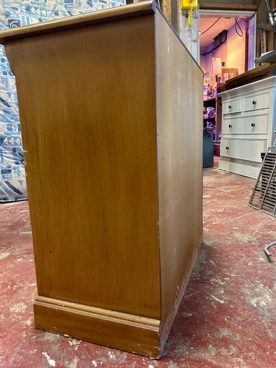 Hallway locker or bedside table