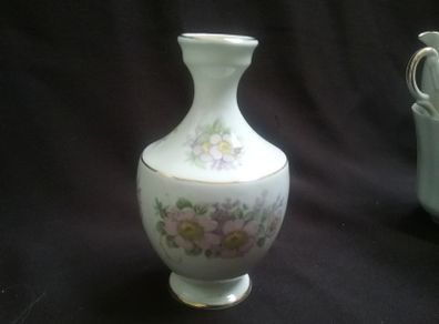 Royal Tara vase