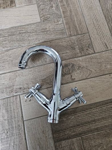 Chrome basin mixer taps