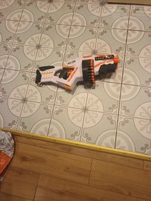 nerf gun