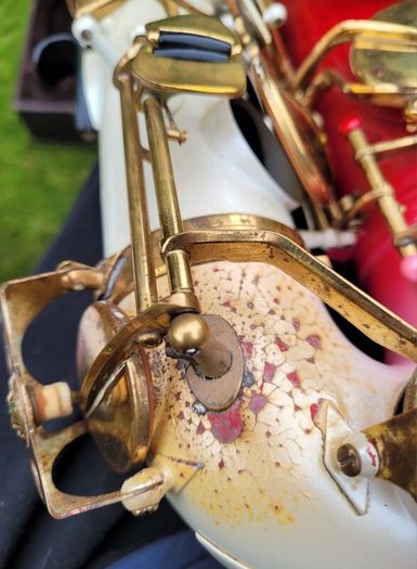 LA Sax Tenor Saxophone