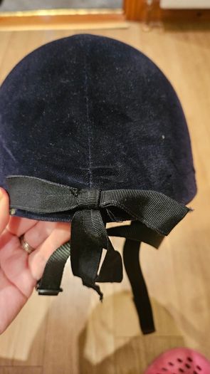 Horse riding velvet Black hat