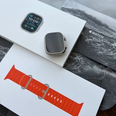 apple  Apple Watch Ultra 2 49mm Titanium Orange Ocean Band 100% battery strap