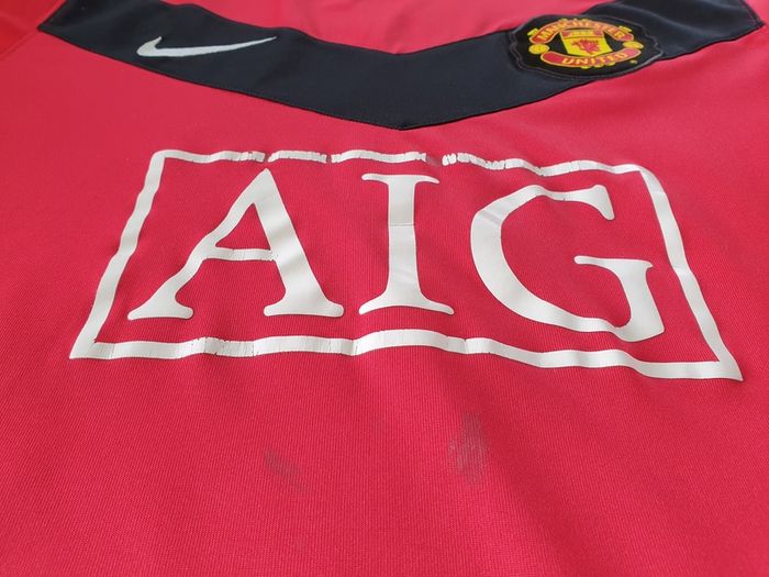 Manchester United Football Club Home Jersey 2009 to 2010 Medium Adult Nike