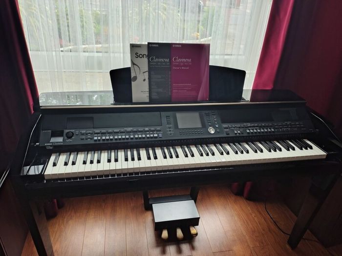 Yamaha Clavinova CVP 505 PE ( not working)