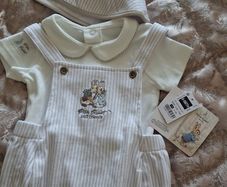 Peter Rabbit baby outfit