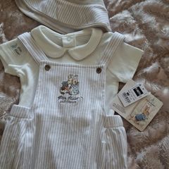 Peter Rabbit baby outfit