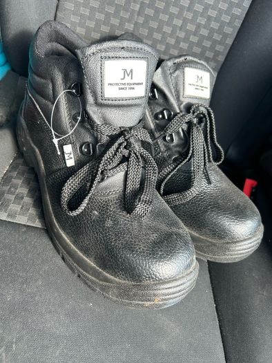 steel toe work boots