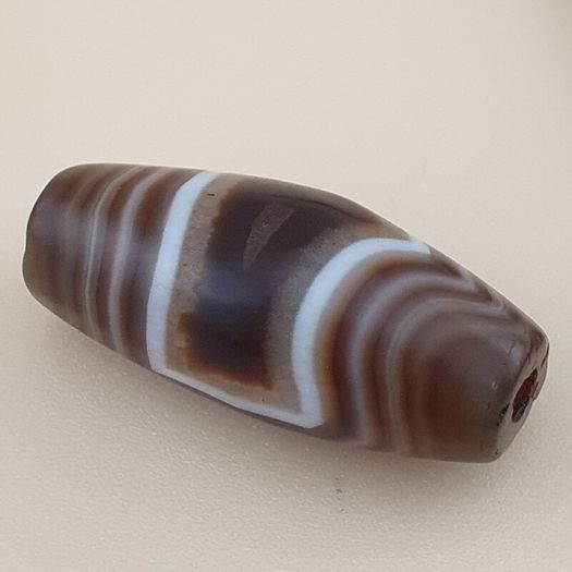 Vintage Middle Eastern Yemeni Suliemani Natrual Eye Agate Bead Amulet