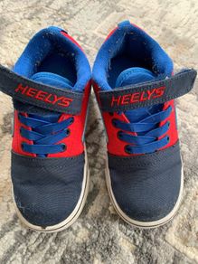 Heelys size UK11 EU30