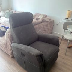 plug in reclining armchair