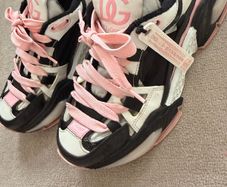 women trainers