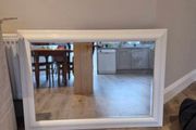 medium sized mirror
