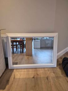 medium sized mirror