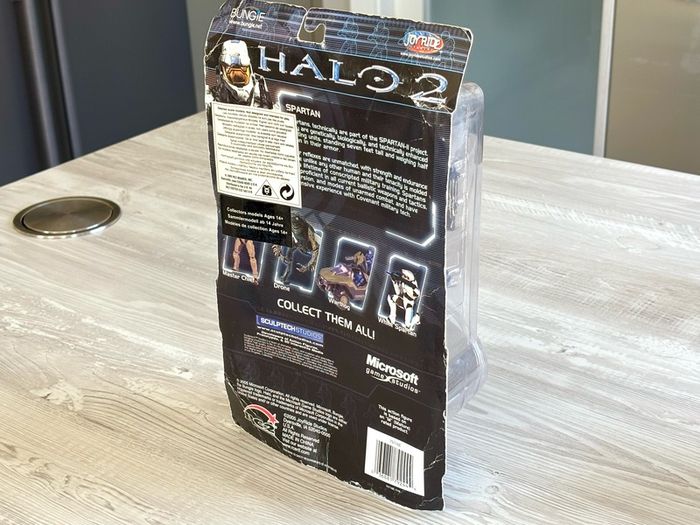 Halo 2 Spartan in White from Joyride Studios - Official Microsoft / Bungie - RARE