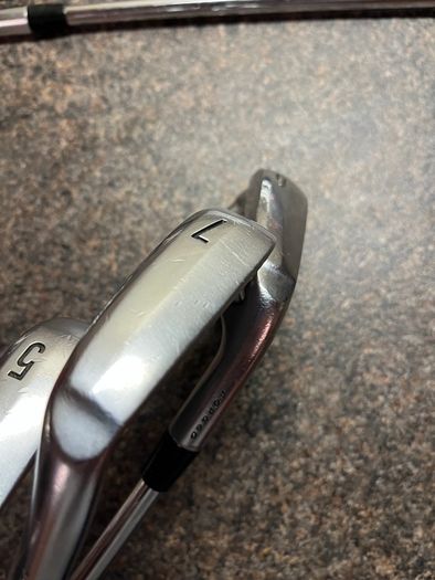 Srixon