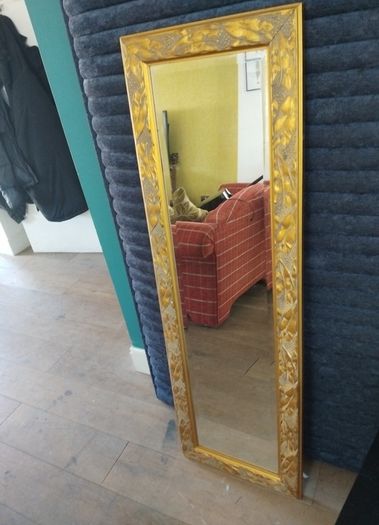 mirror