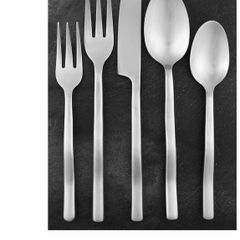 39 piece stainless by Hampton Smith - cutlery