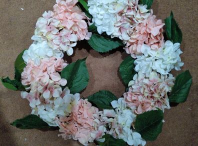 Beautiful Medium sized Artificial flower Wreath
