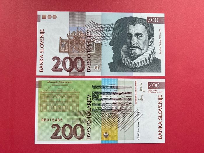 Slovenia  200  Tolarjev  1997  PICK  15b  ( Uncirculated )