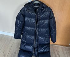 Armani down coat . Size S . Great condition