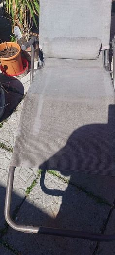 sun lounger