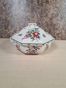 Royal Doulton Old Leeds Sprays Covered Casserole Pot Octagonal D3548