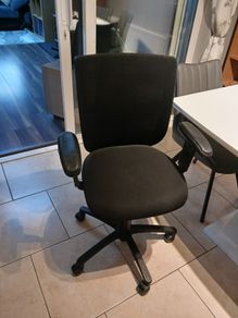 ergonomic office chair