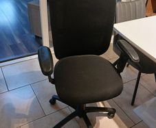 ergonomic office chair