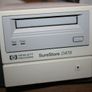 Hewlett Packard, External SCSI Tape Drive, SureStore DAT8, Used and 9 cassettes 4Gb Image 2