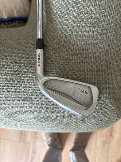 Ping i200 irons red dot