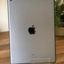 iPad 7th 32GB 10.2" Image 3