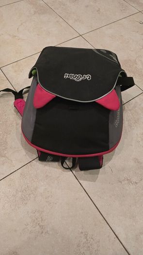Trunki BoostApack booster seat backpack