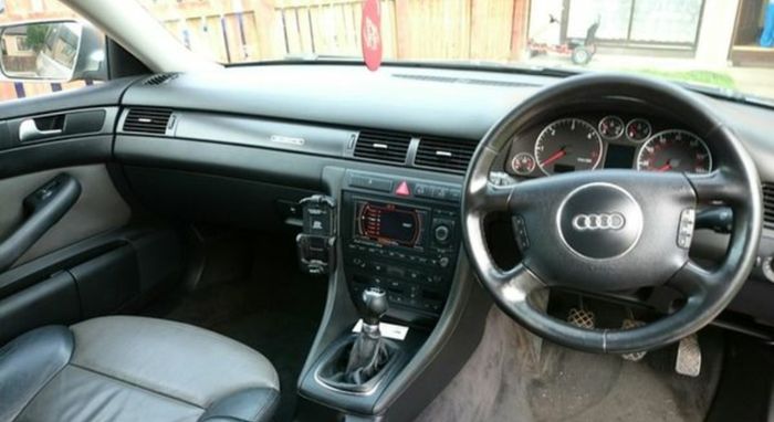 Audi S6 c5 estate / saloon lower door trim / blades. Audi a6 S6  RS6 4.2 V8  40v 1.9tdi breaking AWX AVF parts