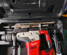 Milwaukee 110v