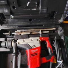 Milwaukee 110v